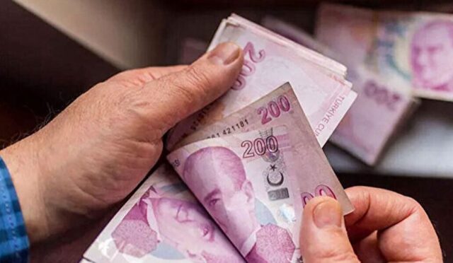 Emeklileri mutlu edecek bir haberi paylaştı.