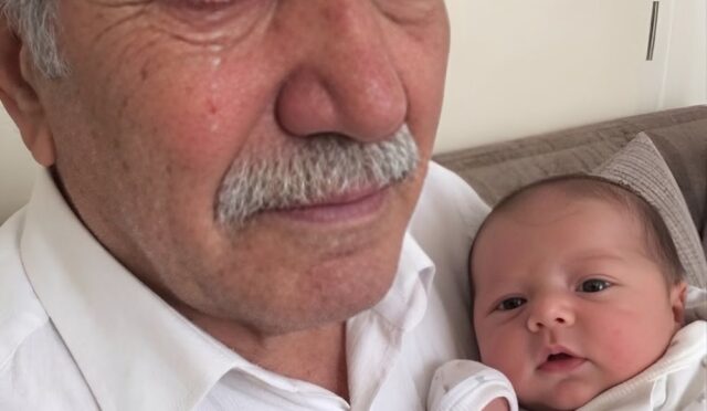 Doğum Sonrası Aldığı Karar Gündem Oldu: Bebeğini Büyüten Kişi İçin…